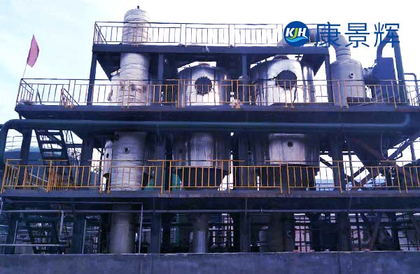 化工行業低溫降膜蒸發器選型指南